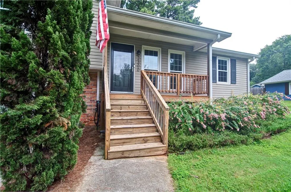 2300 Twiggs Cove NW Kennesaw, GA 30152