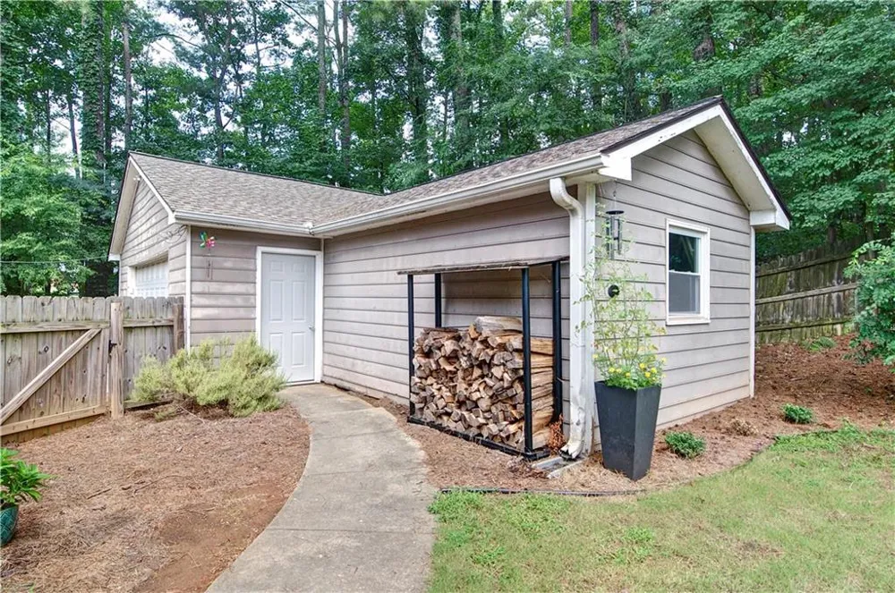 2300 Twiggs Cove NW Kennesaw, GA 30152
