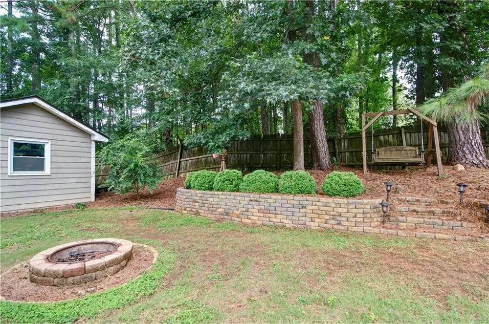 2300 Twiggs Cove NW Kennesaw, GA 30152