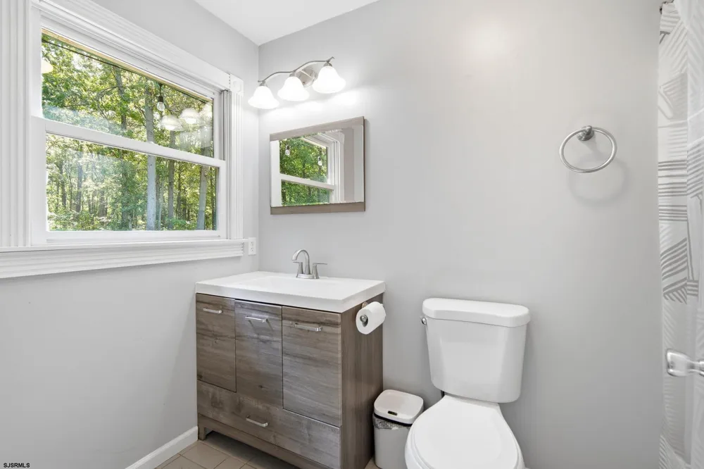 486 S Fir Galloway Township, NJ 08205