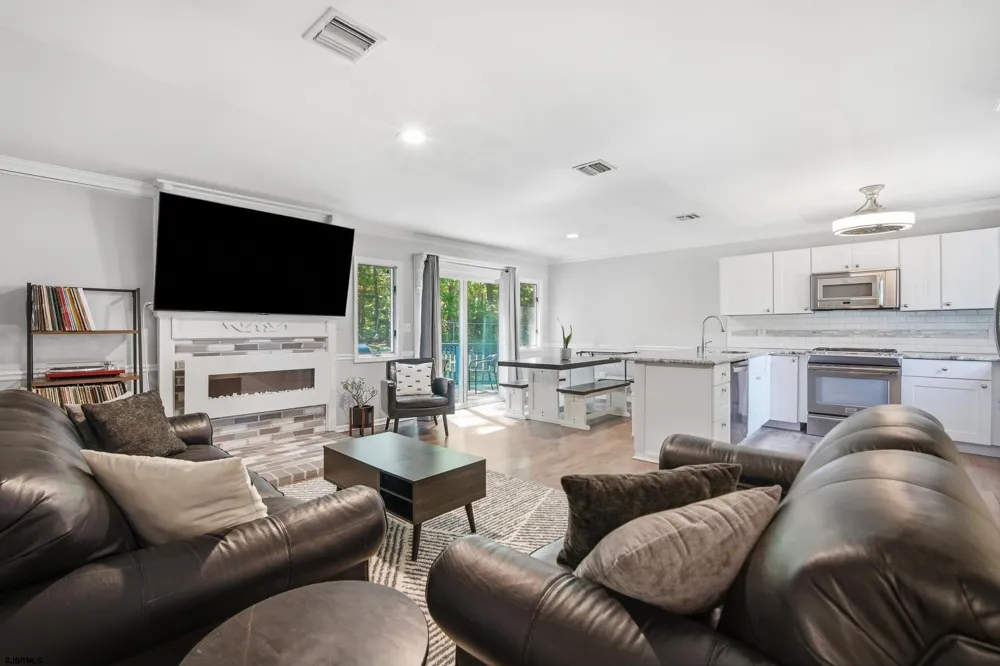 486 S Fir Galloway Township, NJ 08205