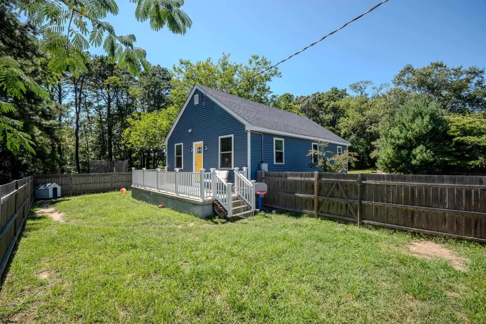 203 W Pacific Ave Cape May Court House, NJ 08210