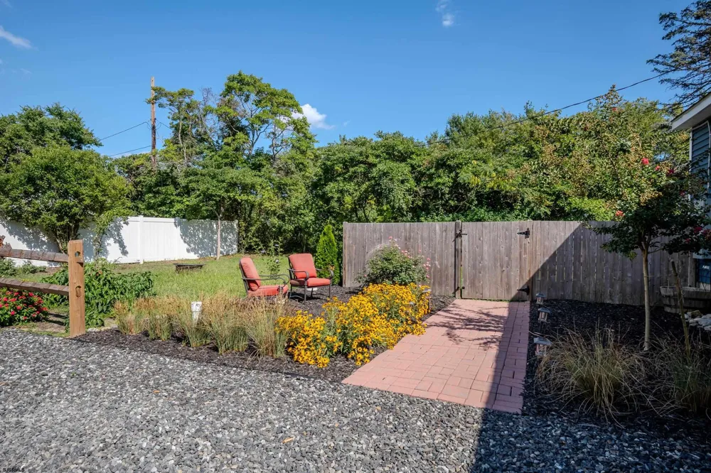 203 W Pacific Ave Cape May Court House, NJ 08210