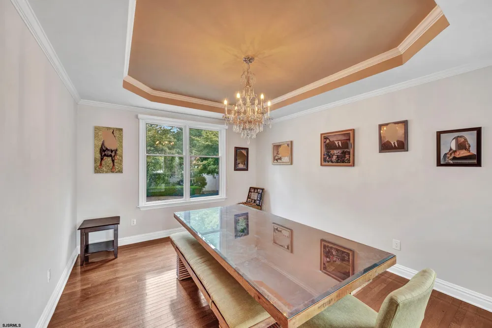 44 Monet Dr Mays Landing, NJ 08330