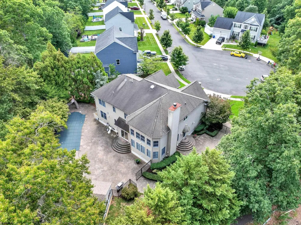 44 Monet Dr Mays Landing, NJ 08330
