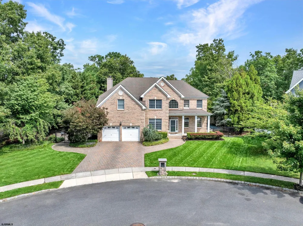 44 Monet Dr Mays Landing, NJ 08330