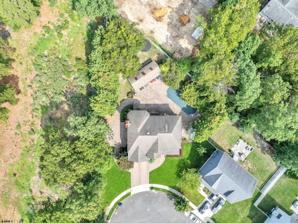 44 Monet Dr Mays Landing, NJ 08330