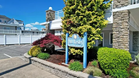 900 Wesley Ave