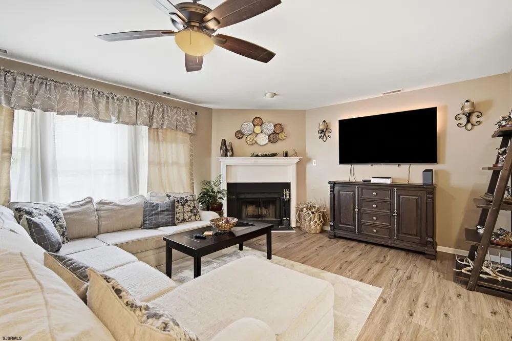 50 Trotters Galloway Township, NJ 08205