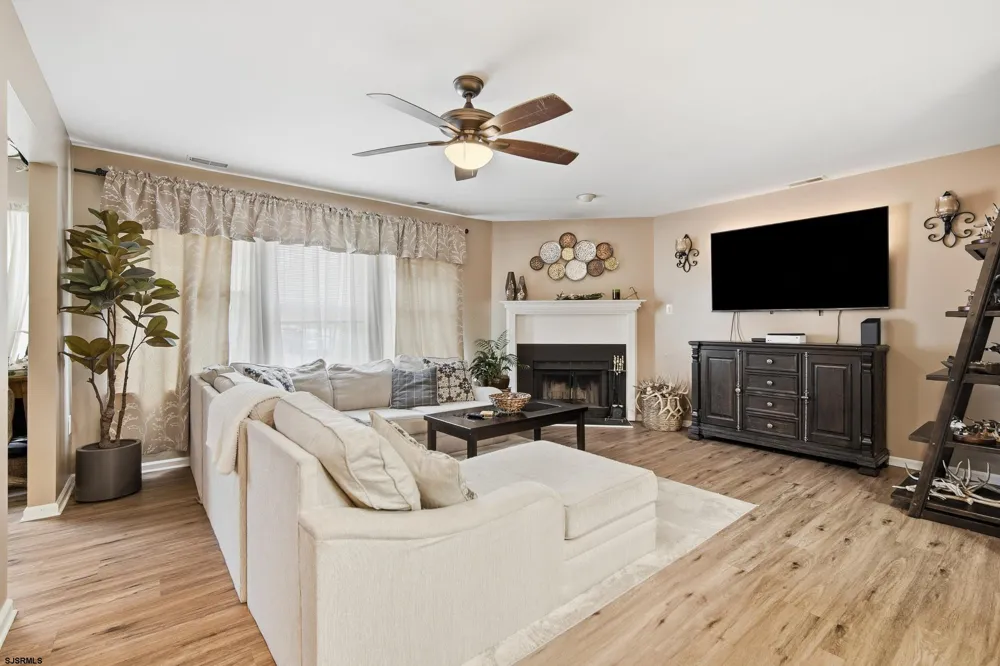 50 Trotters Galloway Township, NJ 08205