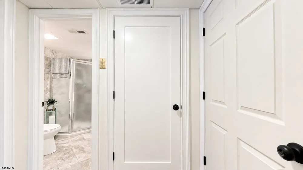18 Empire Dr Egg Harbor Township, NJ 08232