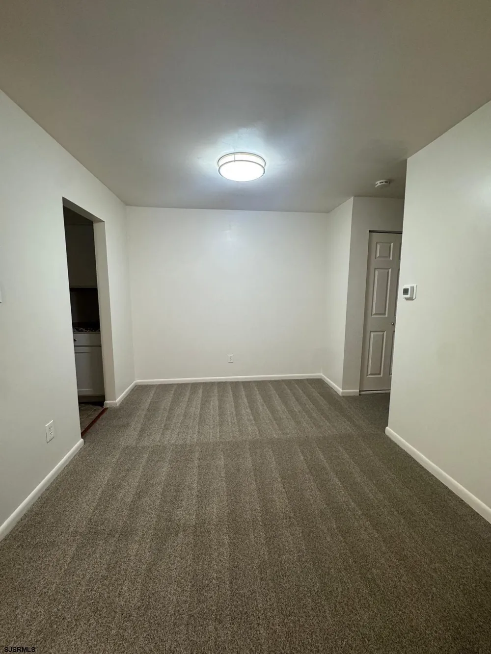 703 Camelback Ct Mays Landing, NJ 08330