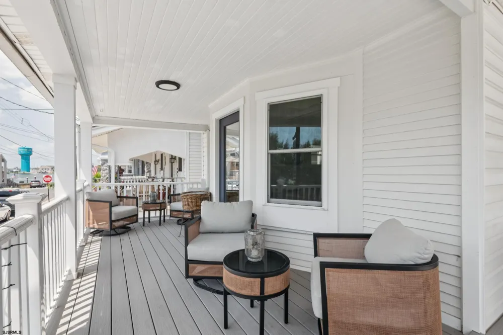 3 N Surrey Ave Ventnor, NJ 08406
