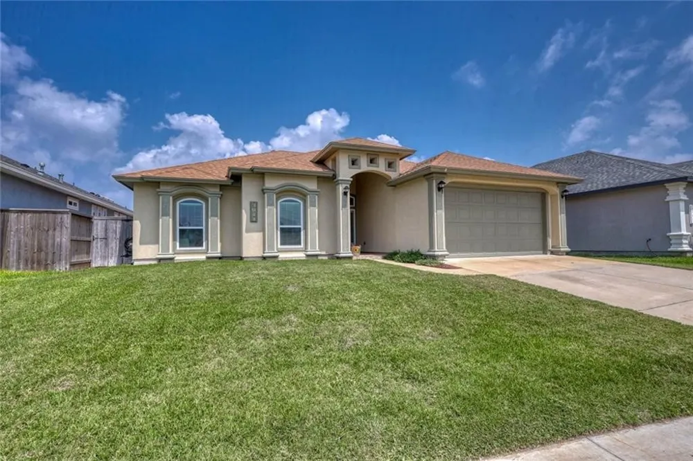 3041 Saint Eustatius Way Corpus Christi, TX 78418