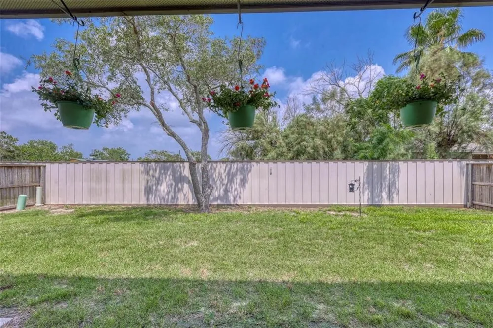 3041 Saint Eustatius Way Corpus Christi, TX 78418