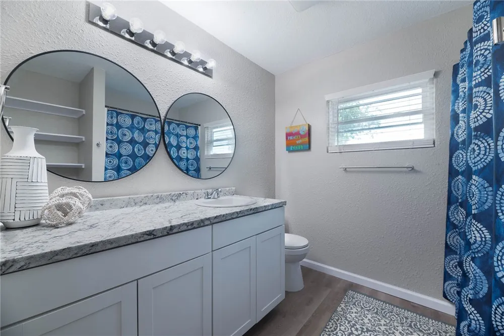 325 S Saunders Street Aransas Pass, TX 78336