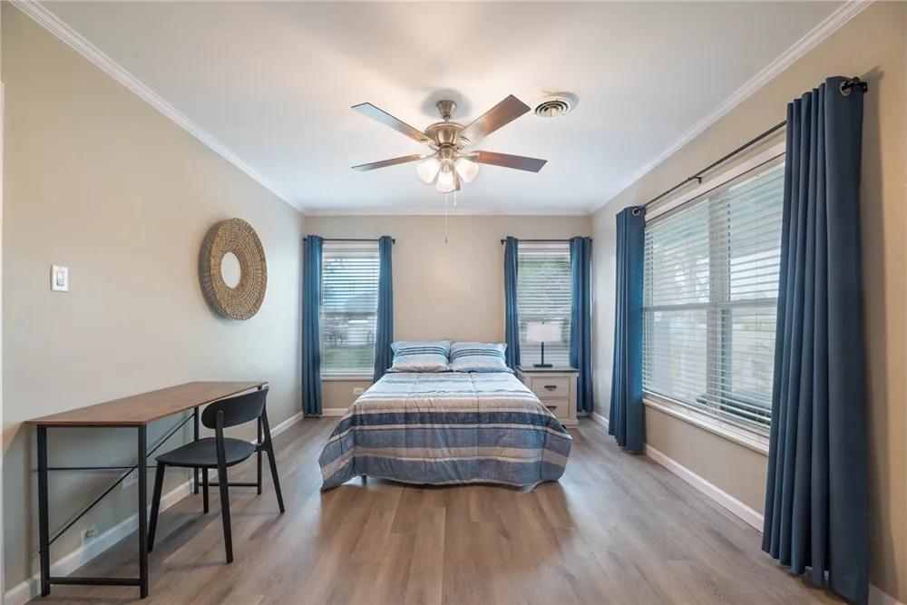 325 S Saunders Street Aransas Pass, TX 78336