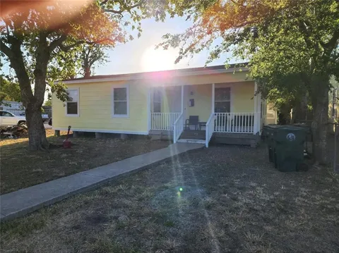 133 E Vanderbilt Drive