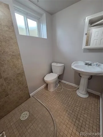 3282 S Vrain Street Denver, CO 80236