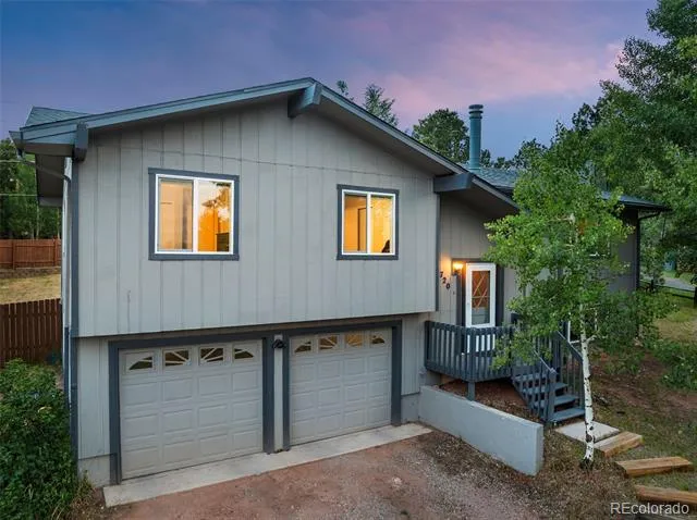 720 W Northwoods Drive Woodland Park, CO 80863