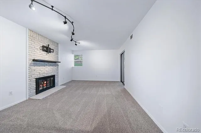 9727 E Peakview Avenue #A1 Englewood, CO 80111