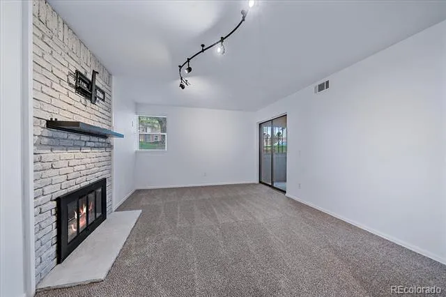 9727 E Peakview Avenue #A1 Englewood, CO 80111