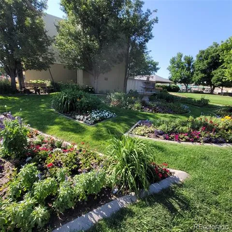 755 S Clinton Street #6B Denver, CO 80247