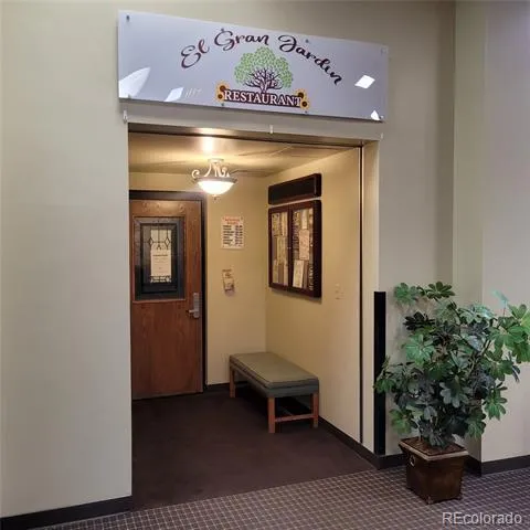 755 S Clinton Street #6B Denver, CO 80247