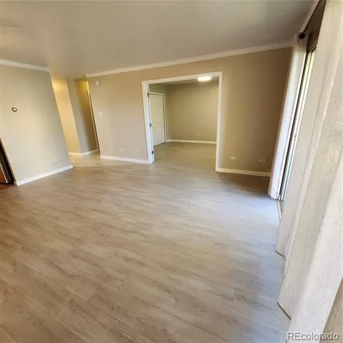755 S Clinton Street #6B Denver, CO 80247