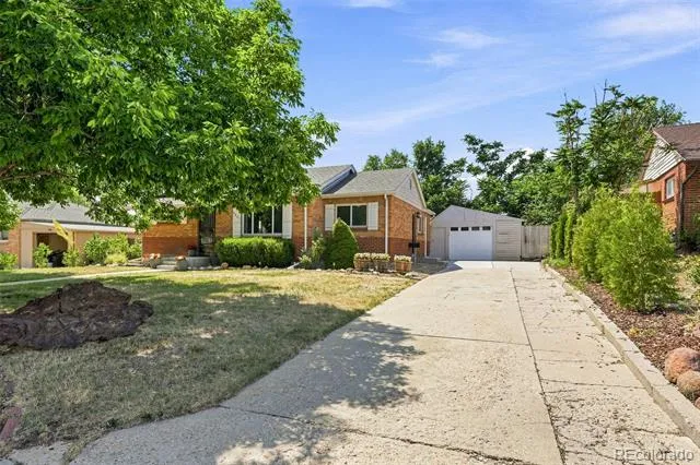 9231 Clayton Street Thornton, CO 80229