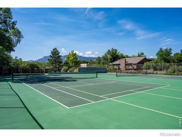 2693 Juniper Avenue Boulder, CO 80304