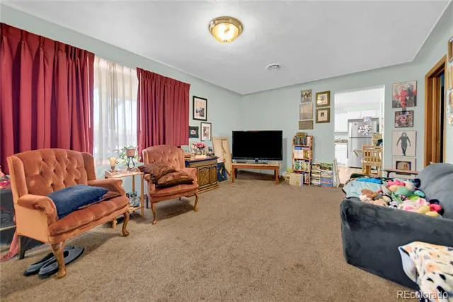 625 E 1st Street Akron, CO 80720