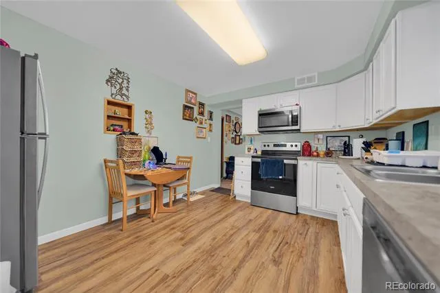 625 E 1st Street Akron, CO 80720
