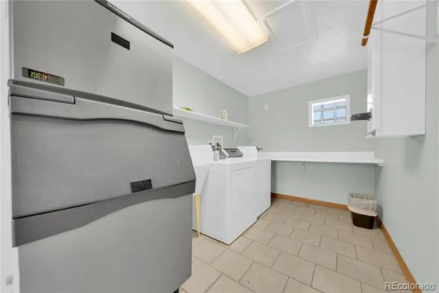 625 E 1st Street Akron, CO 80720