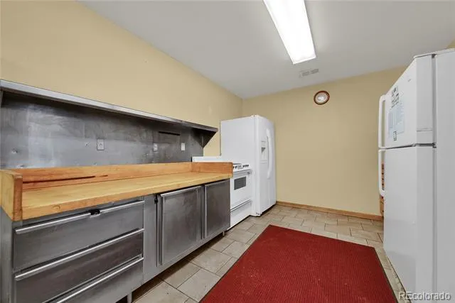625 E 1st Street Akron, CO 80720