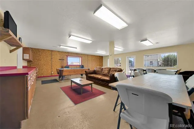 625 E 1st Street Akron, CO 80720