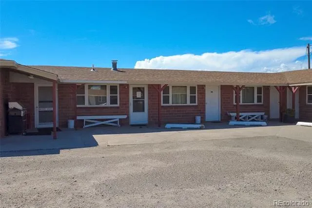 625 E 1st Street Akron, CO 80720