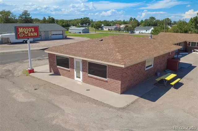 625 E 1st Street Akron, CO 80720