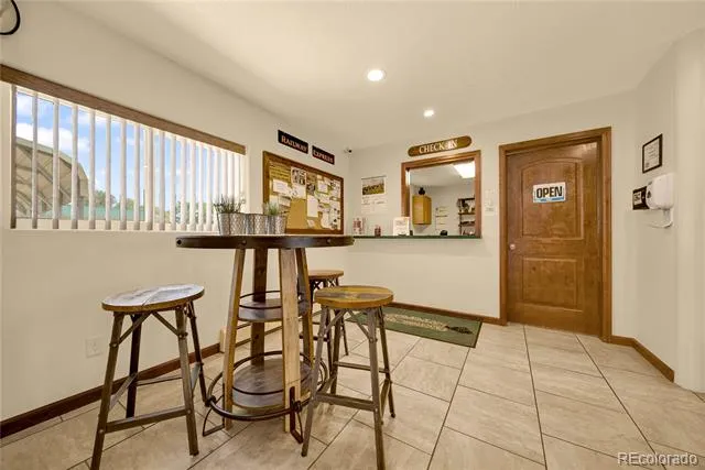 60 Hickory Avenue Akron, CO 80720
