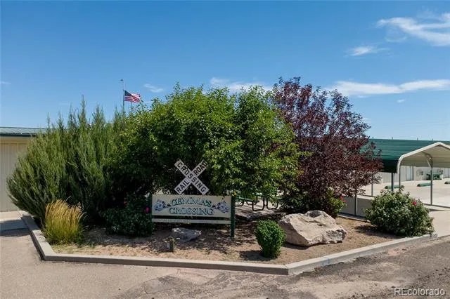 60 Hickory Avenue Akron, CO 80720