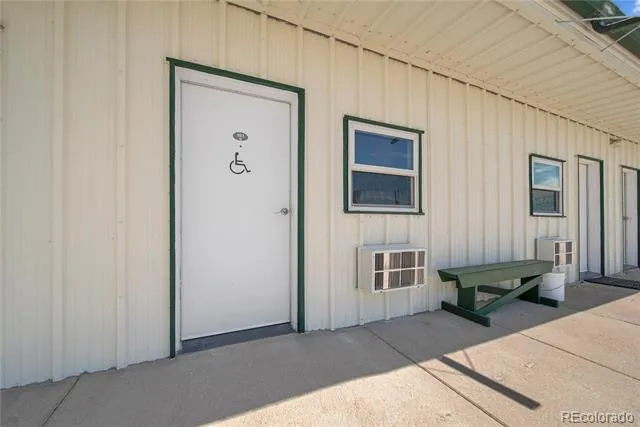 60 Hickory Avenue Akron, CO 80720