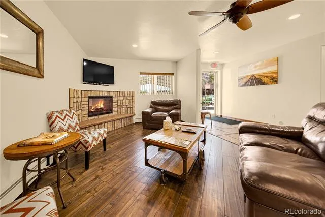 60 Hickory Avenue Akron, CO 80720