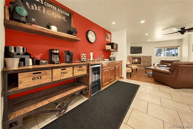 60 Hickory Avenue Akron, CO 80720