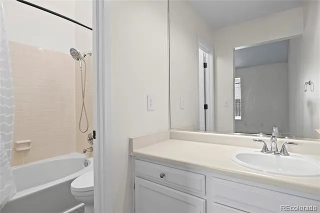7609 S Cove Circle Littleton, CO 80122