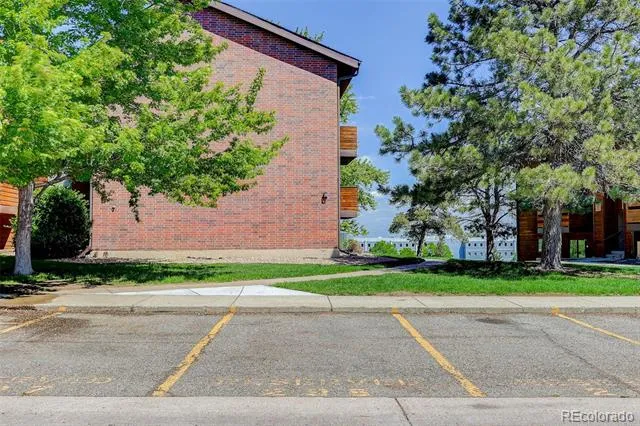 429 Wright Street #212 Lakewood, CO 80228