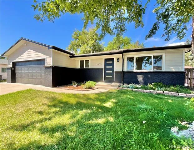 1455 S Hoyt Street Lakewood, CO 80232