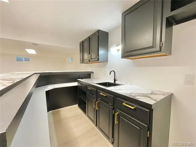 1455 S Hoyt Street Lakewood, CO 80232