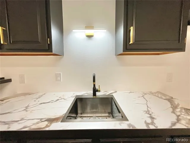 1455 S Hoyt Street Lakewood, CO 80232
