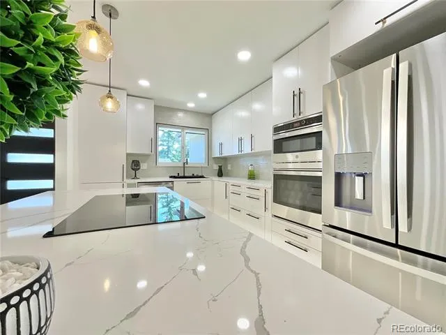 1455 S Hoyt Street Lakewood, CO 80232