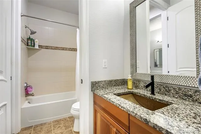 9889 Sunset Hill Circle Lone Tree, CO 80124